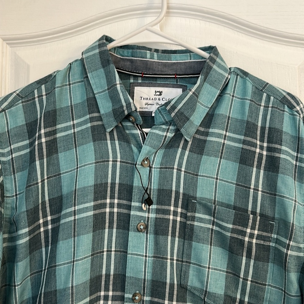 Thread & Cloth Men's Plaid Long Sleeve Button Down Shirt Size Medium - Picture 2 of 4